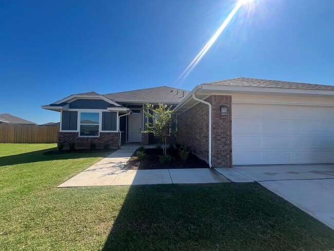 Building Photo - 18220 Austin Ct