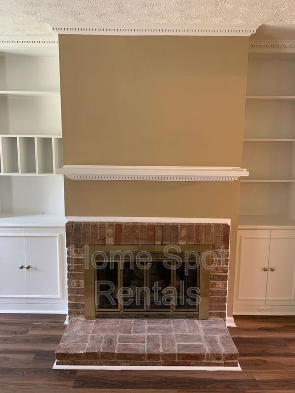 Building Photo - 2932 Lavista Way