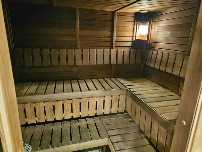 Building Photo - 15 Enterprise Ct