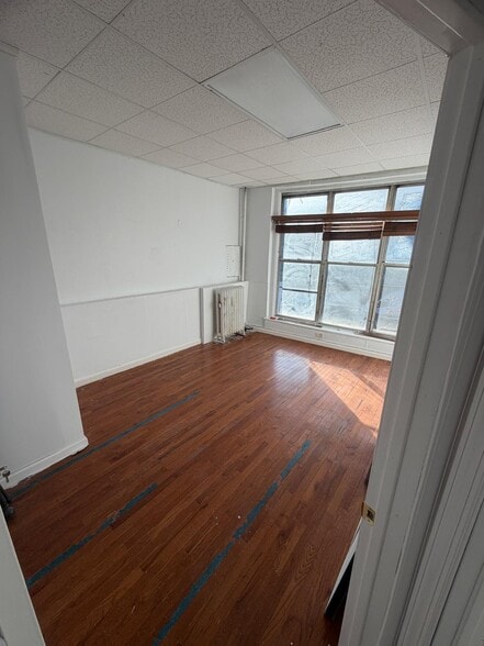 Building Photo - 753 Flatbush Ave