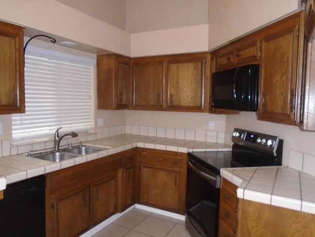 Building Photo - CAMPUS PARK . MOVE IN SPECIAL! $2547.50 MO...