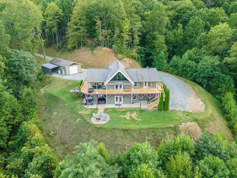 Building Photo - 461 Germany Cove Rd