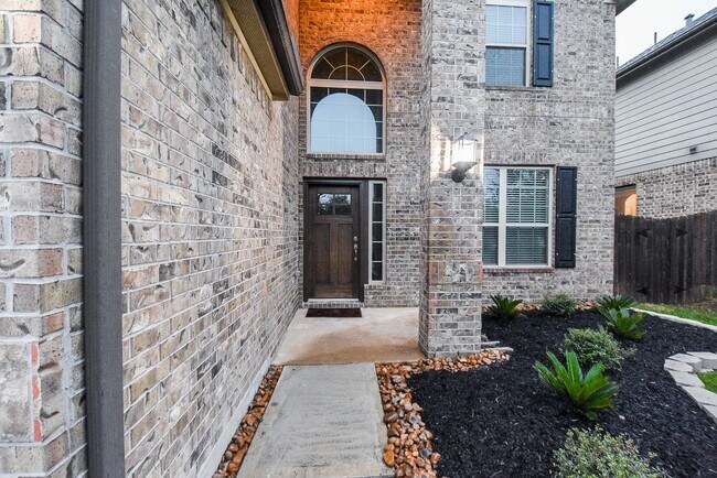 Building Photo - 18618 Weeping Spring Dr