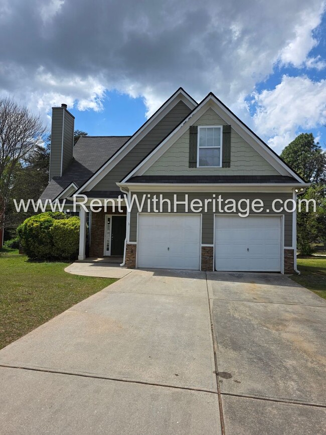 Building Photo - Gorgeous 5bd /3.5 bath Home/ Upgrades Galore/ Attention to Detail/ Great Location