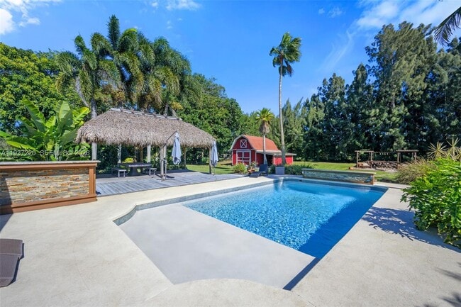 Building Photo - 5300 SW 162nd Ave