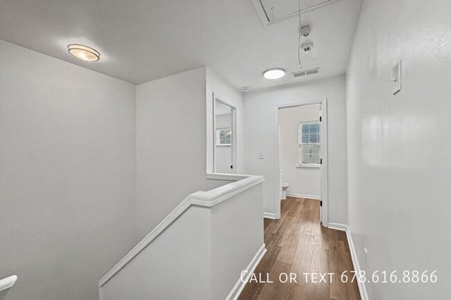 Building Photo - 2054 Appaloosa Way