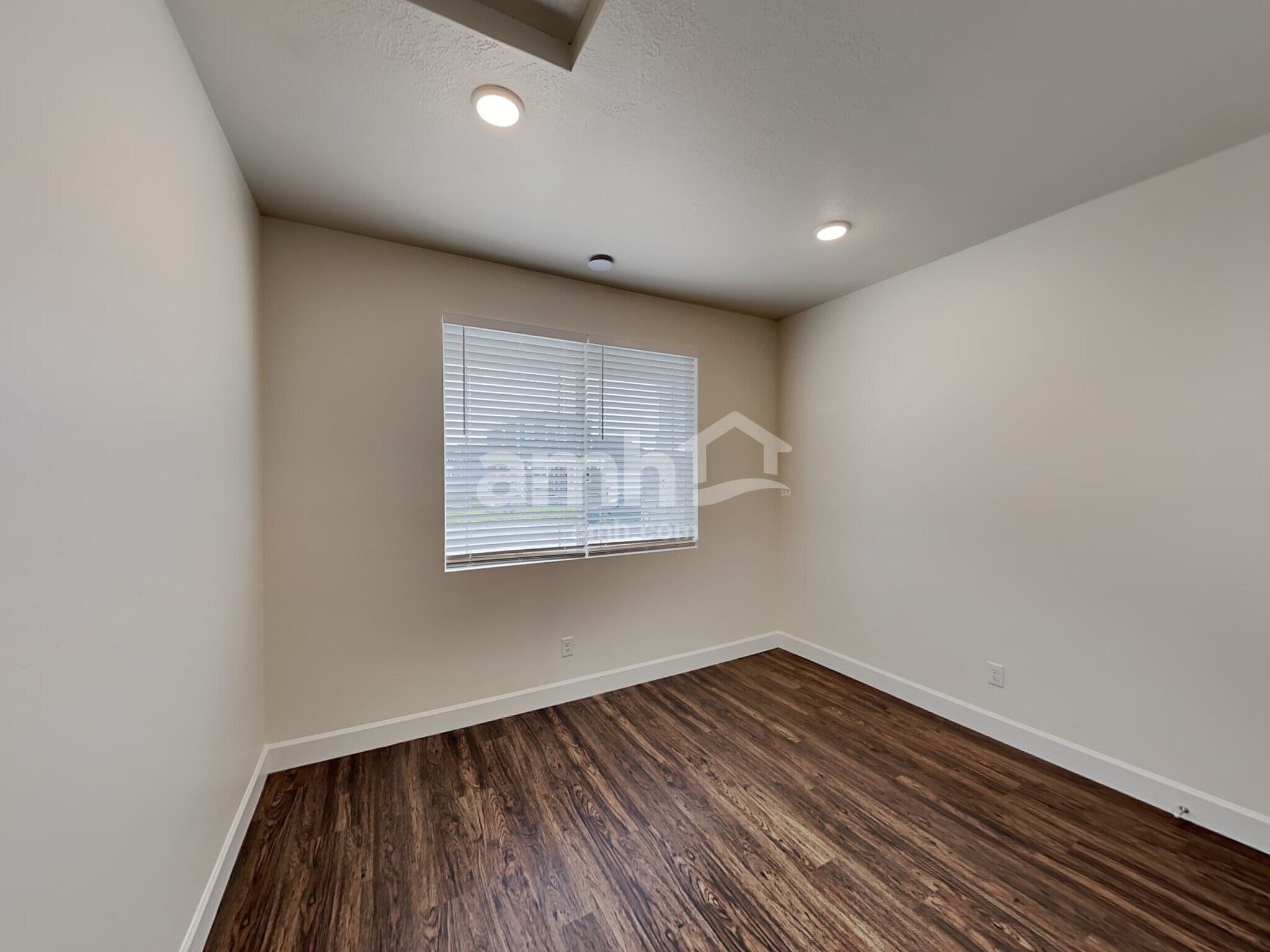 Building Photo - 2634 W 3340 S