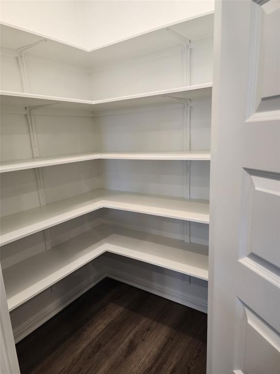 Building Photo - 120 Greenspire Ln