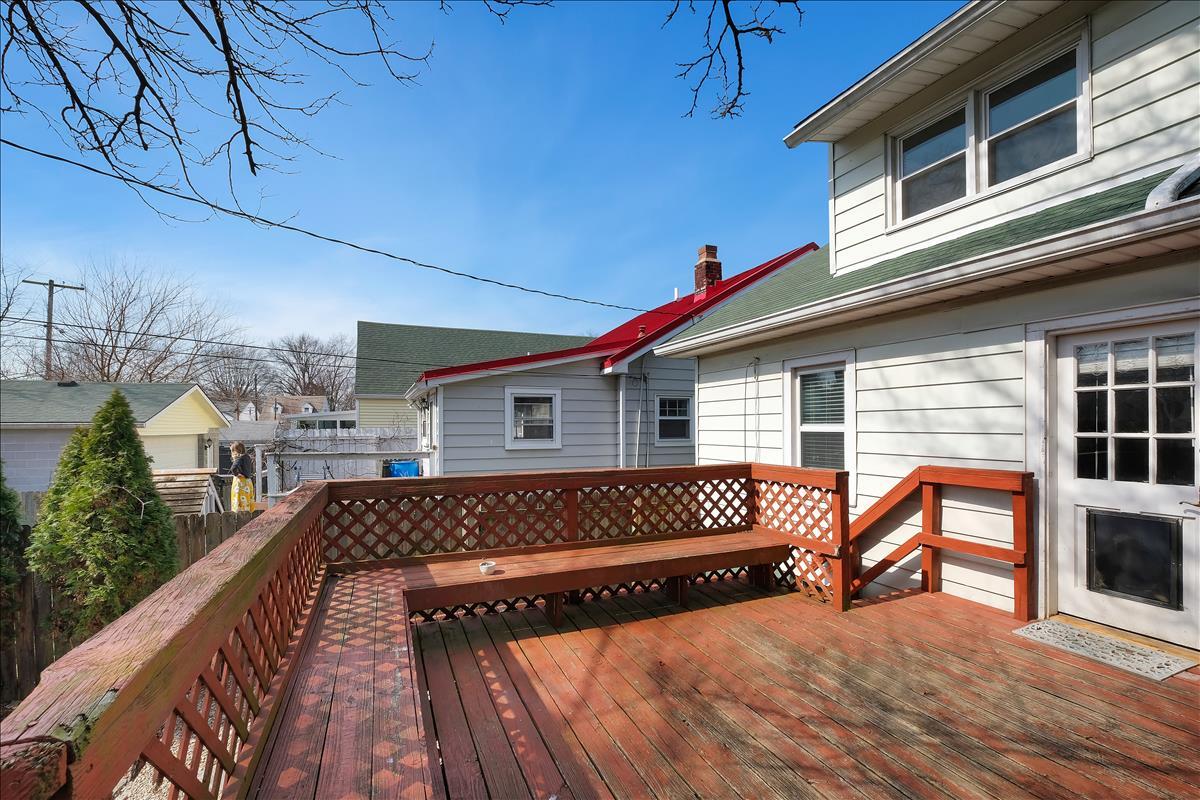 Back Deck - 614 Merwin Ave
