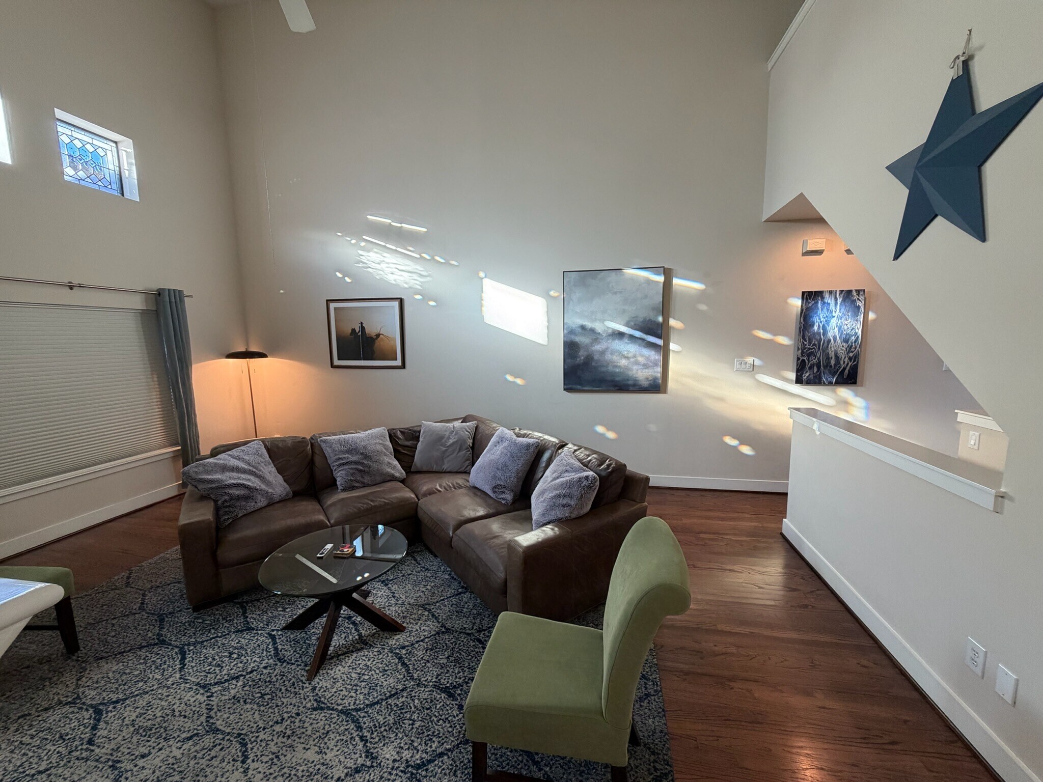 Building Photo - 5810 Darling St