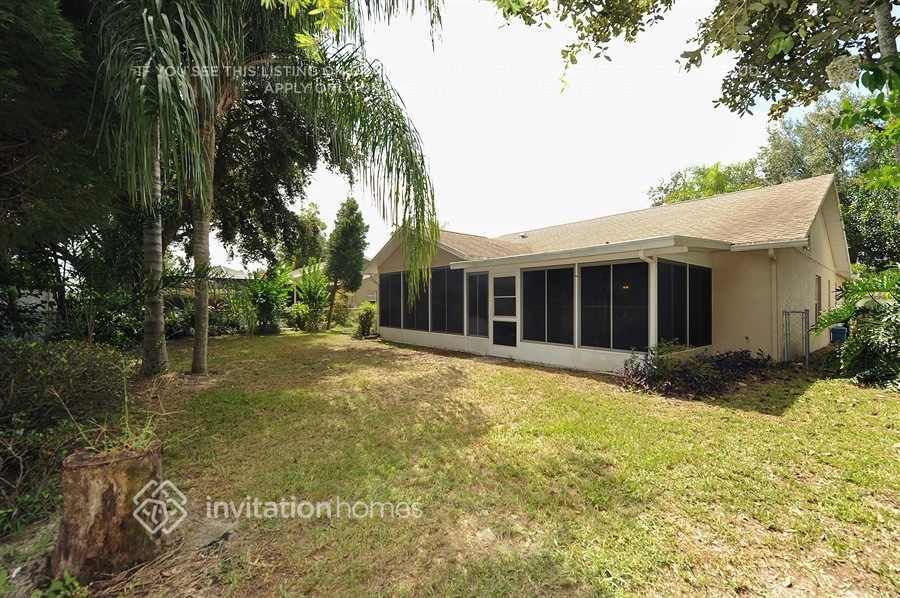 Building Photo - 5430 Los Palos Dr