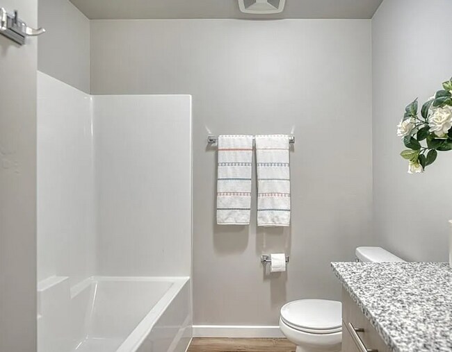Building Photo - Modern 3-Bedroom Home with Resort-Style Amenities