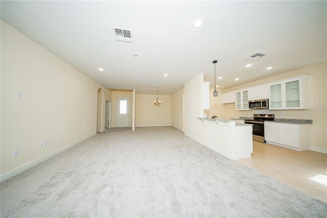 Building Photo - 1447 Kissimmee Dr