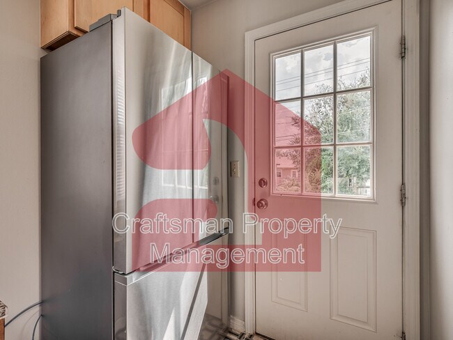 Building Photo - 2926 NW 72nd St