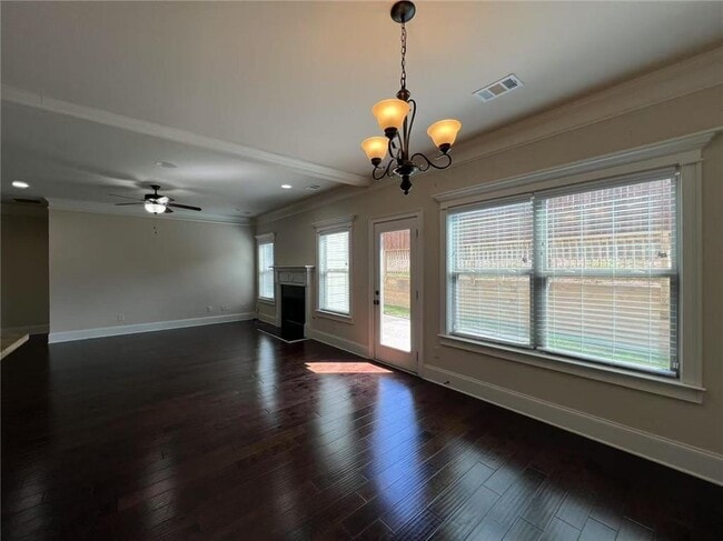 Building Photo - 5665 Winding Lakes Dr