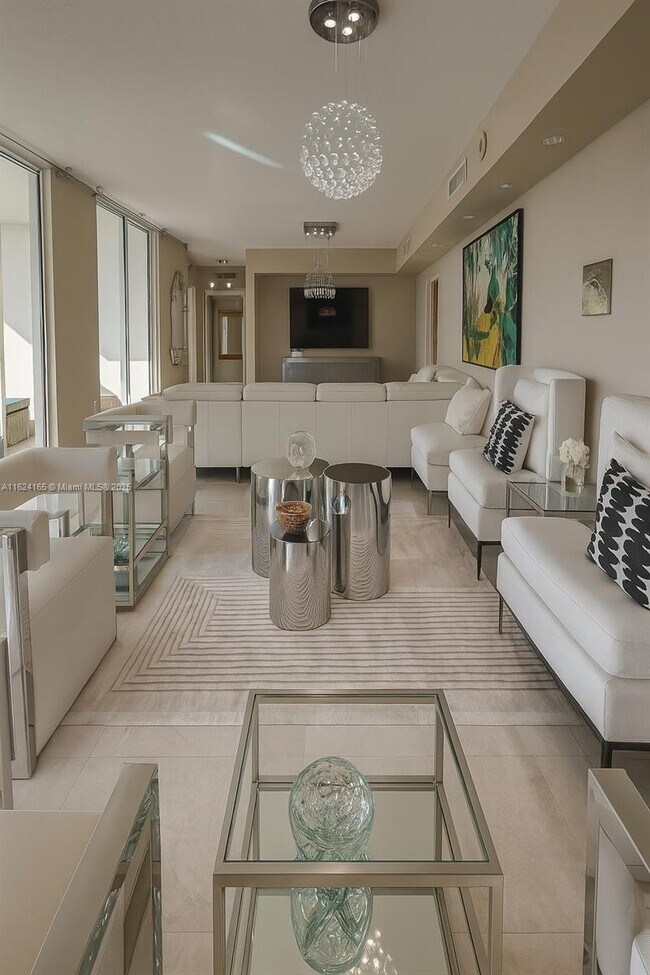 Building Photo - 150 Sunny Isles Blvd
