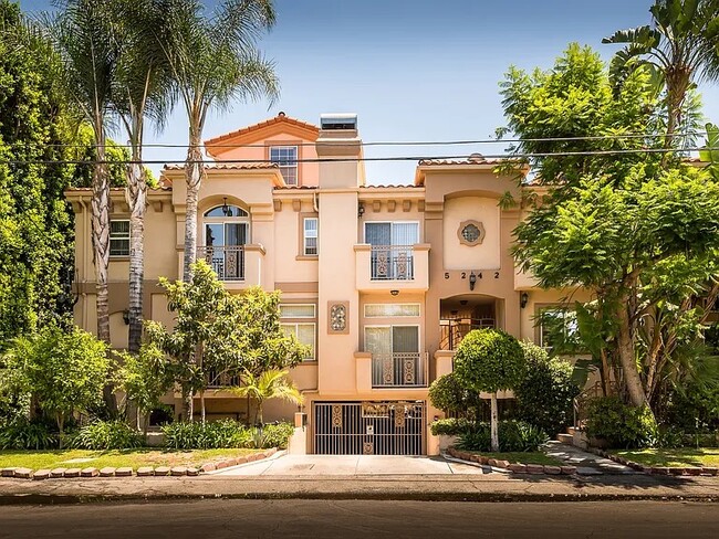 Primary Photo - 5242 Vesper Ave