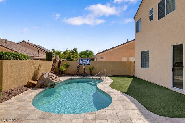 Building Photo - 9016 Pine Mission Ave