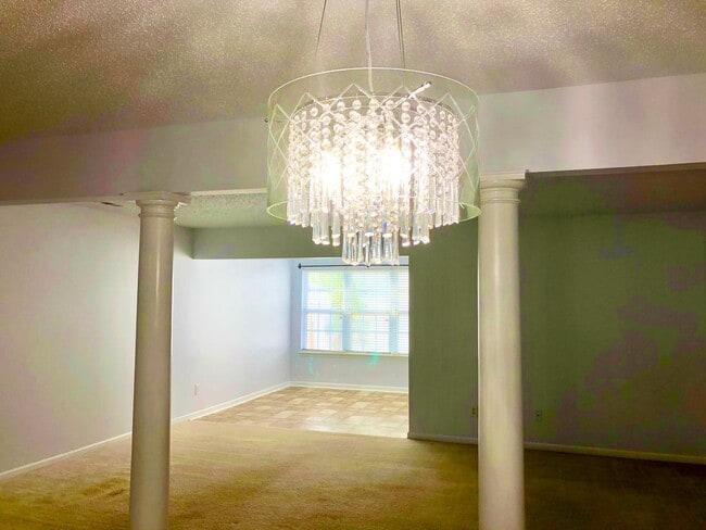 Building Photo - Beautiful Single Family Home | 3 BR/2.5BA |Open Layout + Prime Location