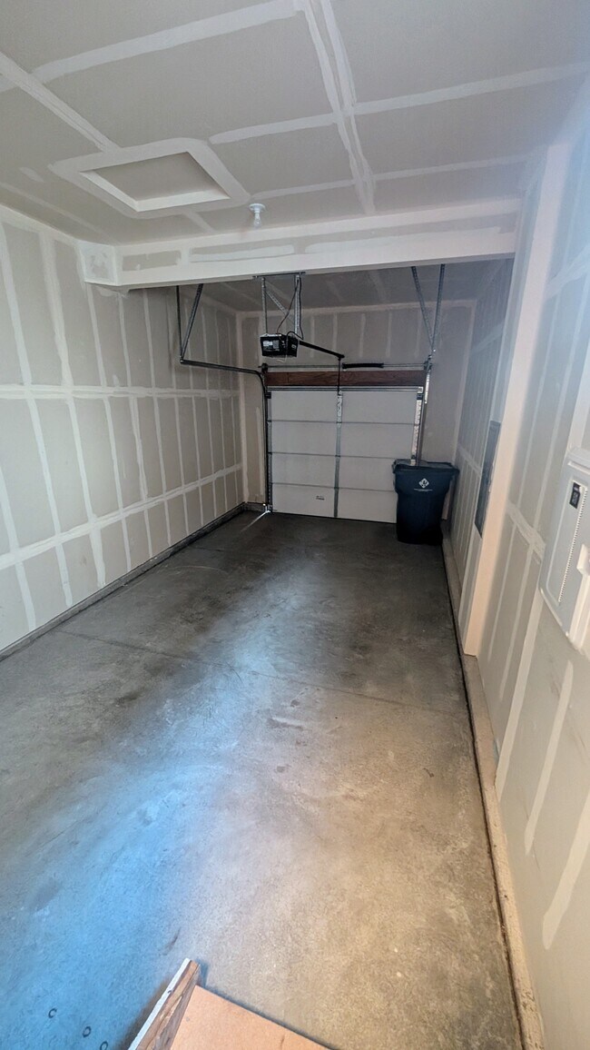 Building Photo - 13605 Frost Bitten Grv