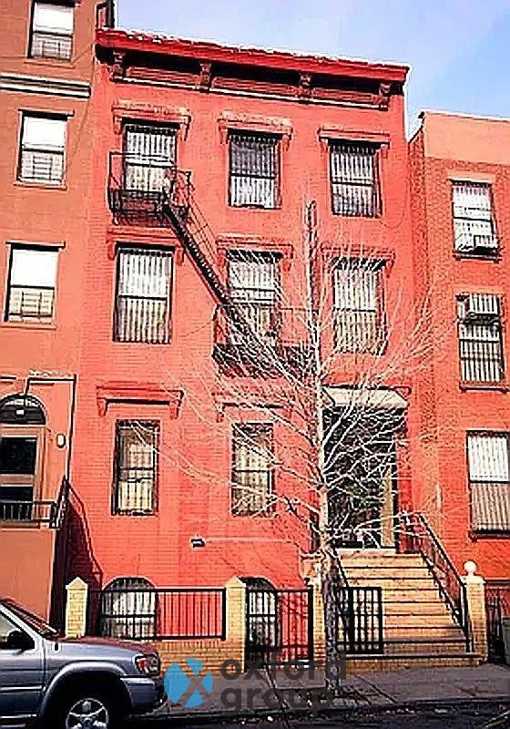 Building Photo - South 9th Street