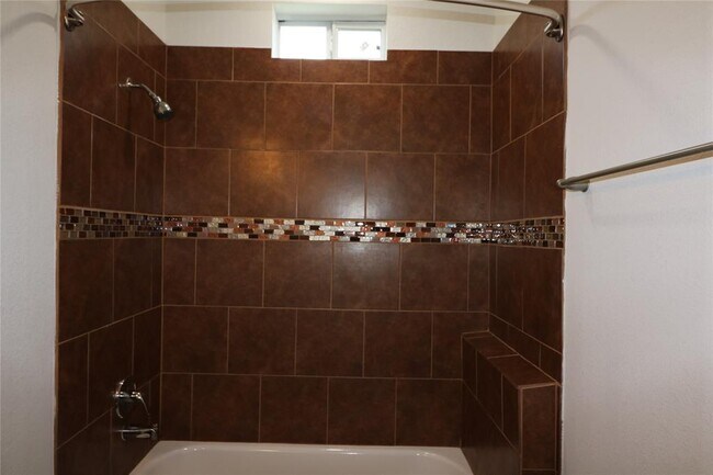 Building Photo - 8302 Park St