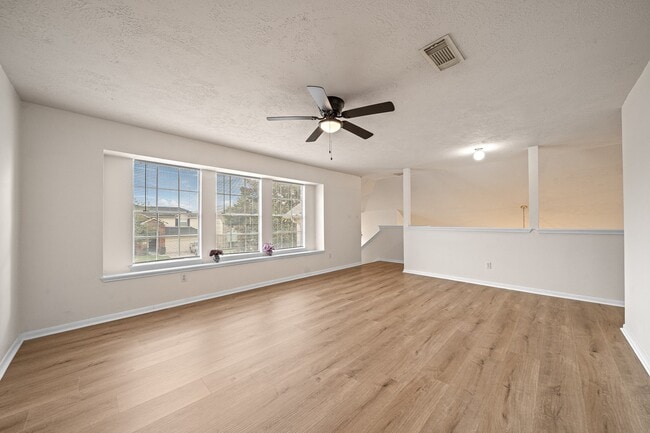 Building Photo - 21115 Hidden Bridle Ct