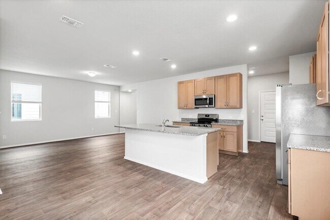 Building Photo - 2607 Totley Rd