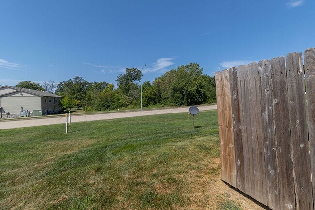 Building Photo - 5309-5311 Currituck Lane