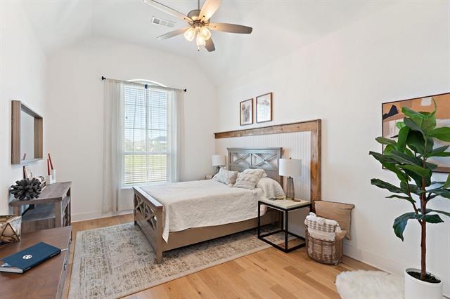 Building Photo - 421 Wolf Creek Dr