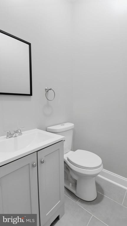 Building Photo - 917 N Gilmor St