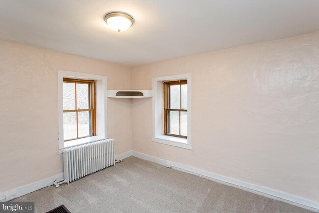 Building Photo - 120 Tabor Rd