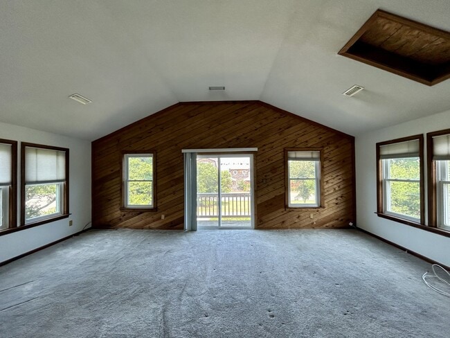 Building Photo - 6508 Atlantic Ave