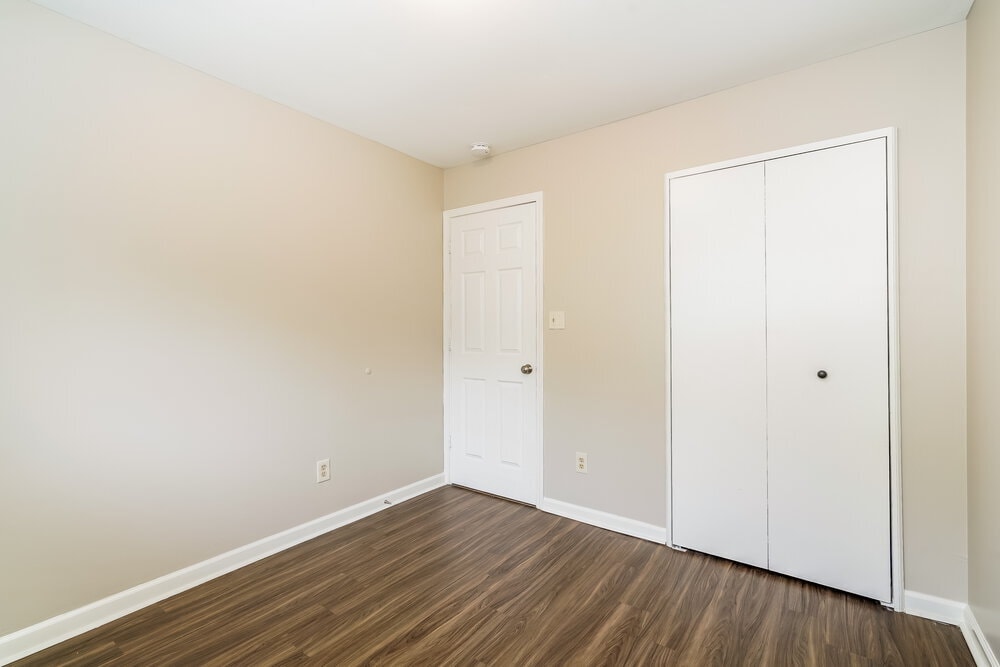 Building Photo - 202 Fenster Dr