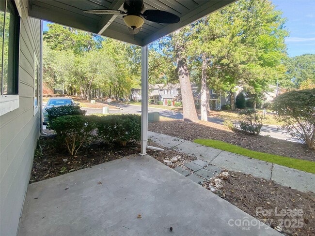 Building Photo - 3217 Heathstead Place