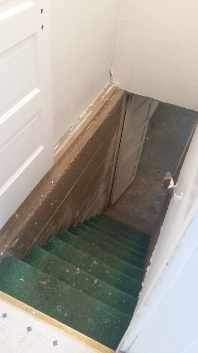 Building Photo - 31 2nd St NW