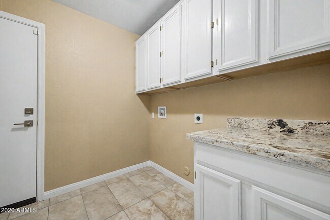 Building Photo - 22516 N 68th Dr