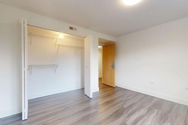 Floorplan - 1400 E. 57th Street