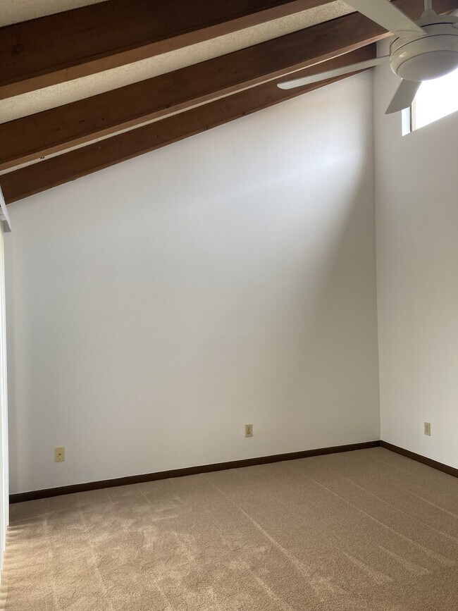 Building Photo - Indialantic Townhouse