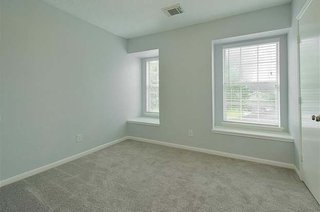 Building Photo - 3403 Legends Garden Dr