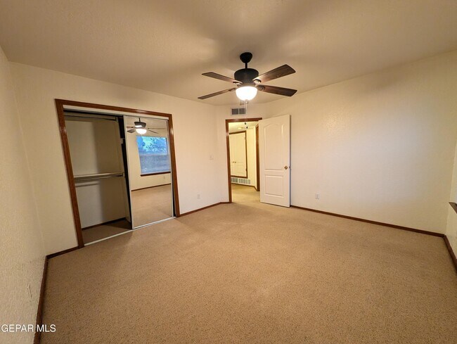 Building Photo - 11820 Pueblo Seguro Way