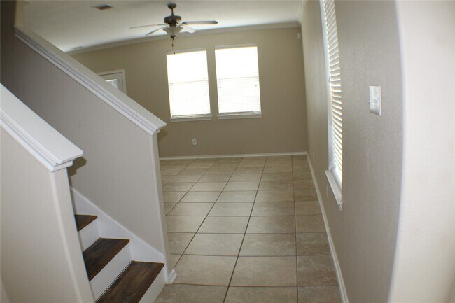 Building Photo - 6431 Densberry Ln