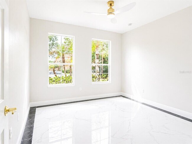 Building Photo - 3747 Eagle Isle Cir