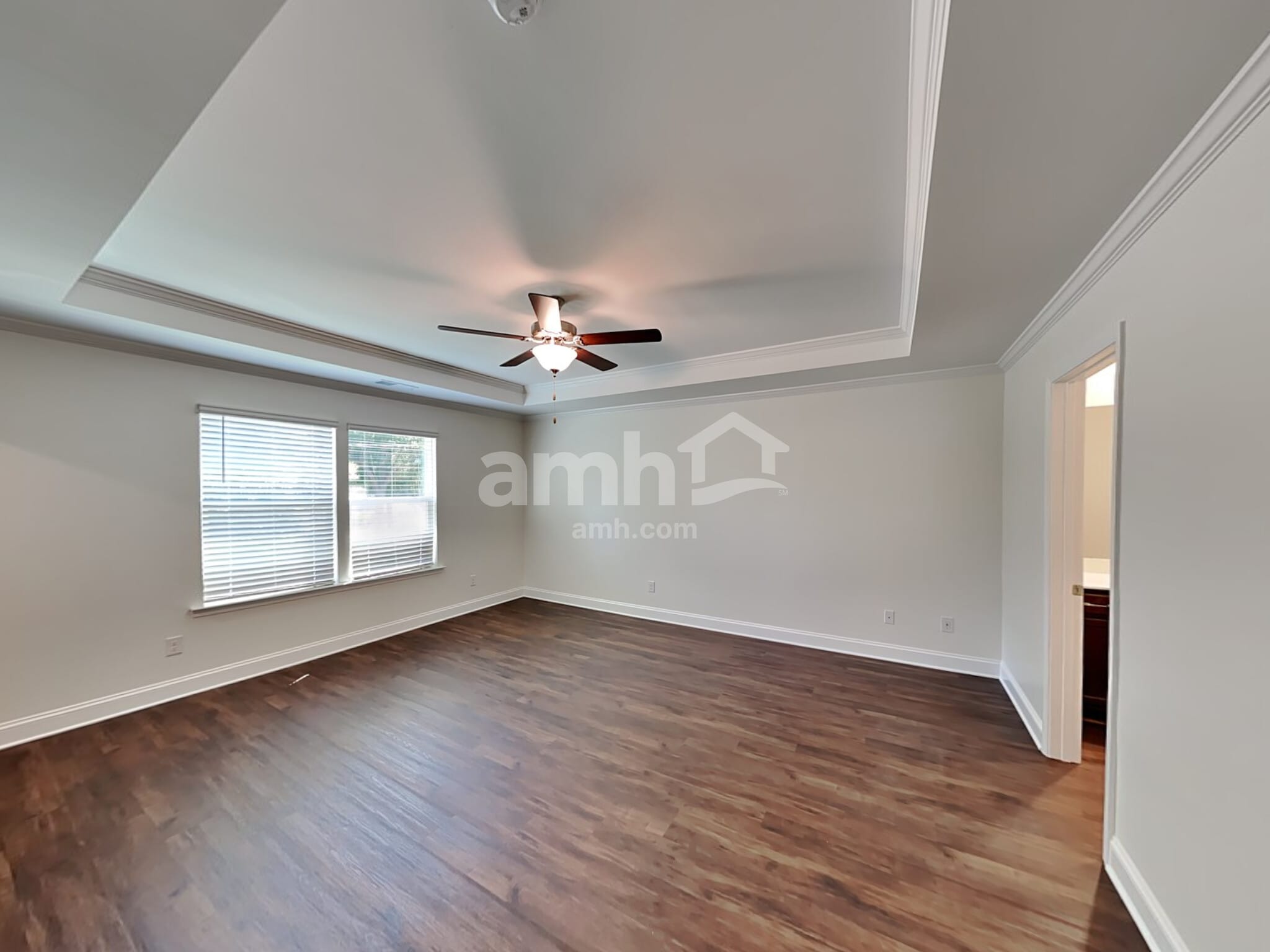 Building Photo - 550 Rivermist Dr