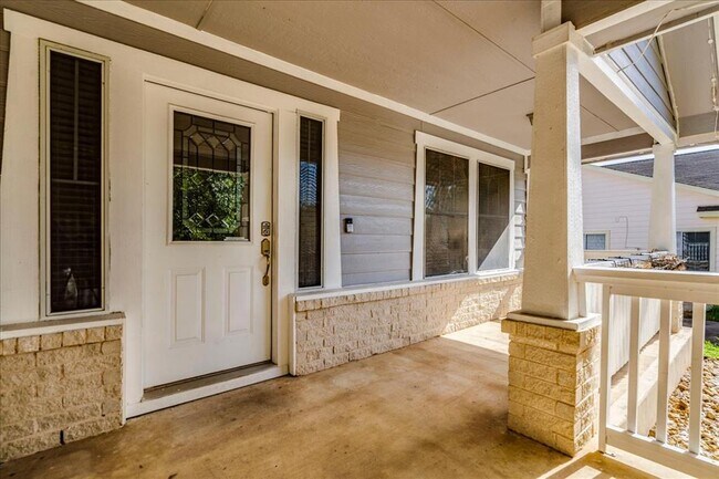 Building Photo - 175 Wetzel