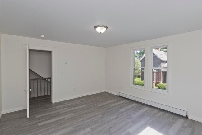 Building Photo - 22 Highland Ave