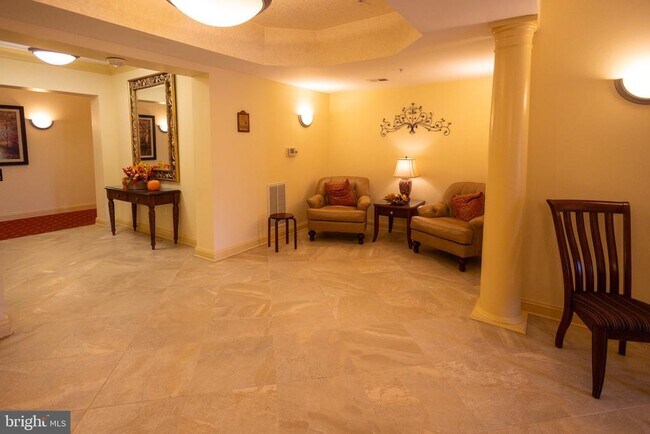 Building Photo - 8612 Fluttering Leaf Tr