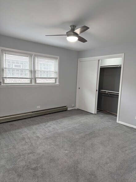 Building Photo - 8222 Grand Ave