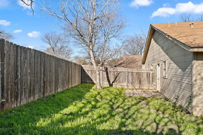 Building Photo - 14202 Sussman Ct