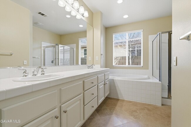 Building Photo - 3024 Tournament Dr